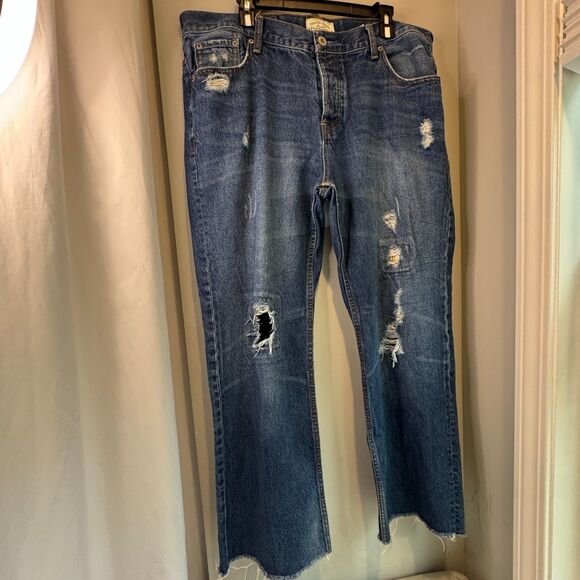 Aéropostale Men’s Distressed Straight-Leg Jeans – 38W - Picture 1 of 14